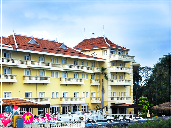 Du lịch tự túc Châu Đốc giá tốt khách sạn Victoria Châu Đốc Hotel 4*